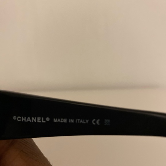 Chanel Authentic Sunglasses main image 9